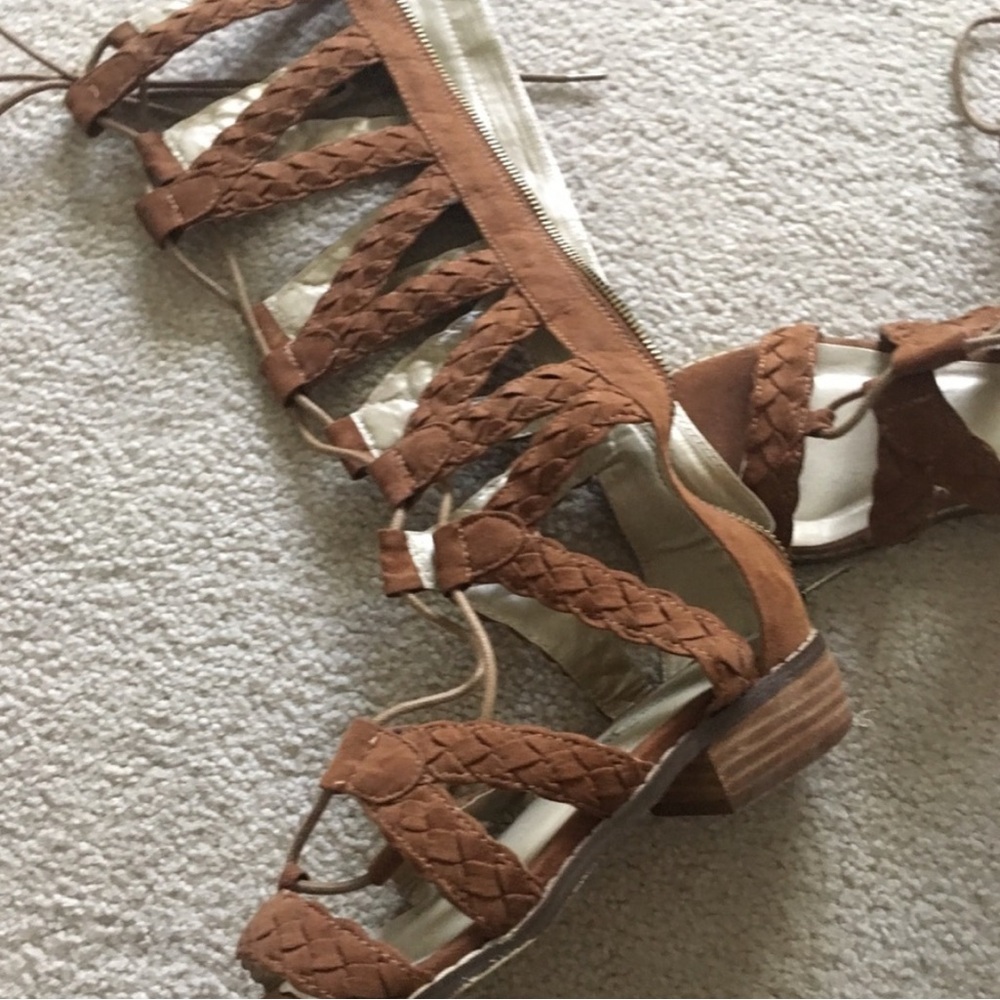 Joyfolie Brown Gladiator Sandals 4 - Picture 2 of 2